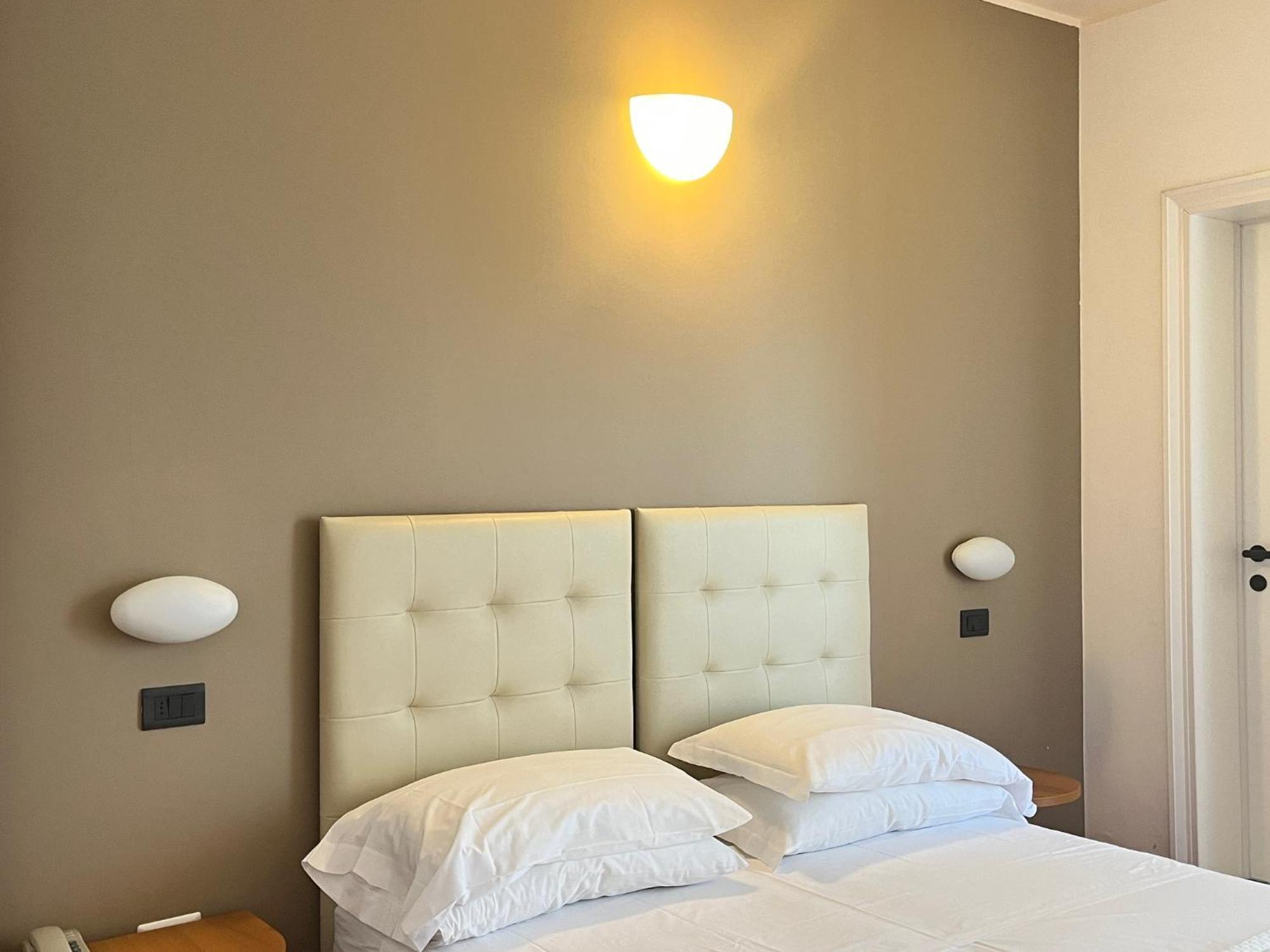 Hotel Berenice ريميني المظهر الخارجي الصورة