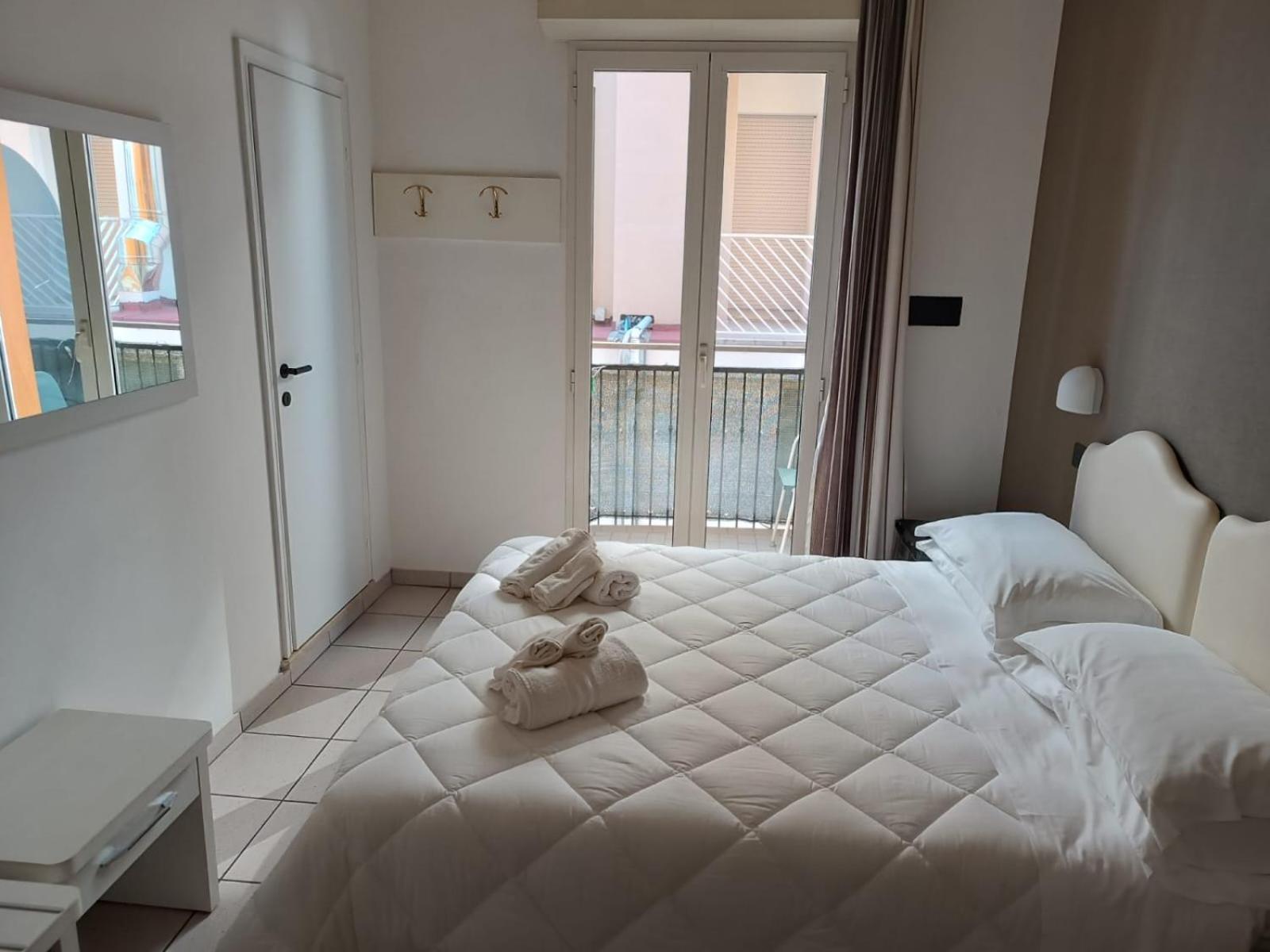 Hotel Berenice ريميني المظهر الخارجي الصورة