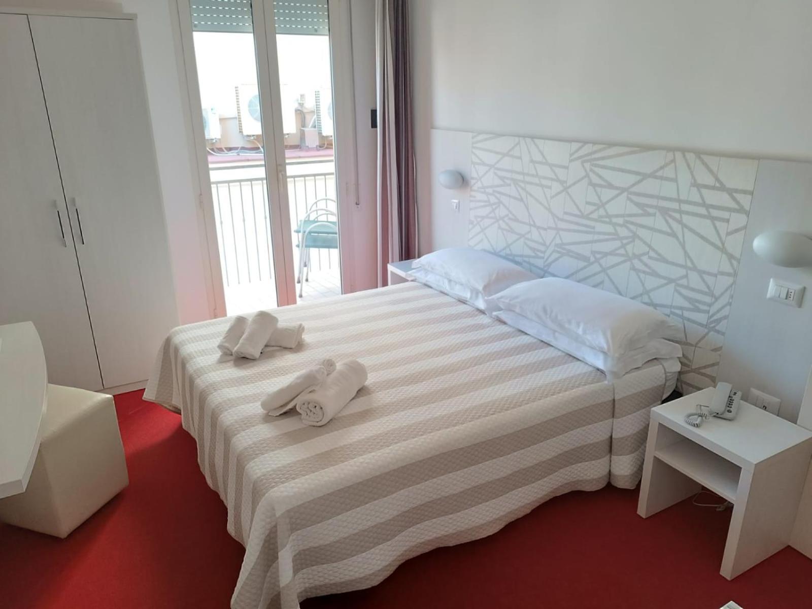 Hotel Berenice ريميني المظهر الخارجي الصورة